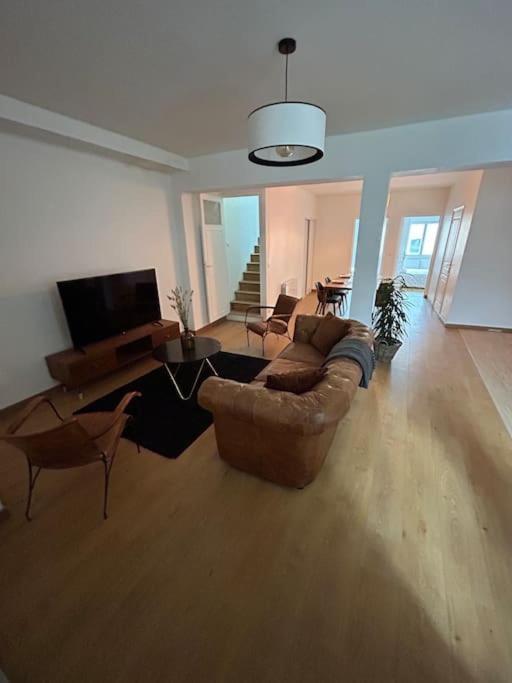Ferienwohnung Grand Cru * Magnifique Duplex Au Coeur D'Épernay Exterior foto